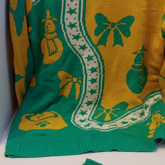 . HUMANSweaterS.Dog Sweater. M Green&YEllow. 2 SWEATERS.  SALE - Picture 4 of 5